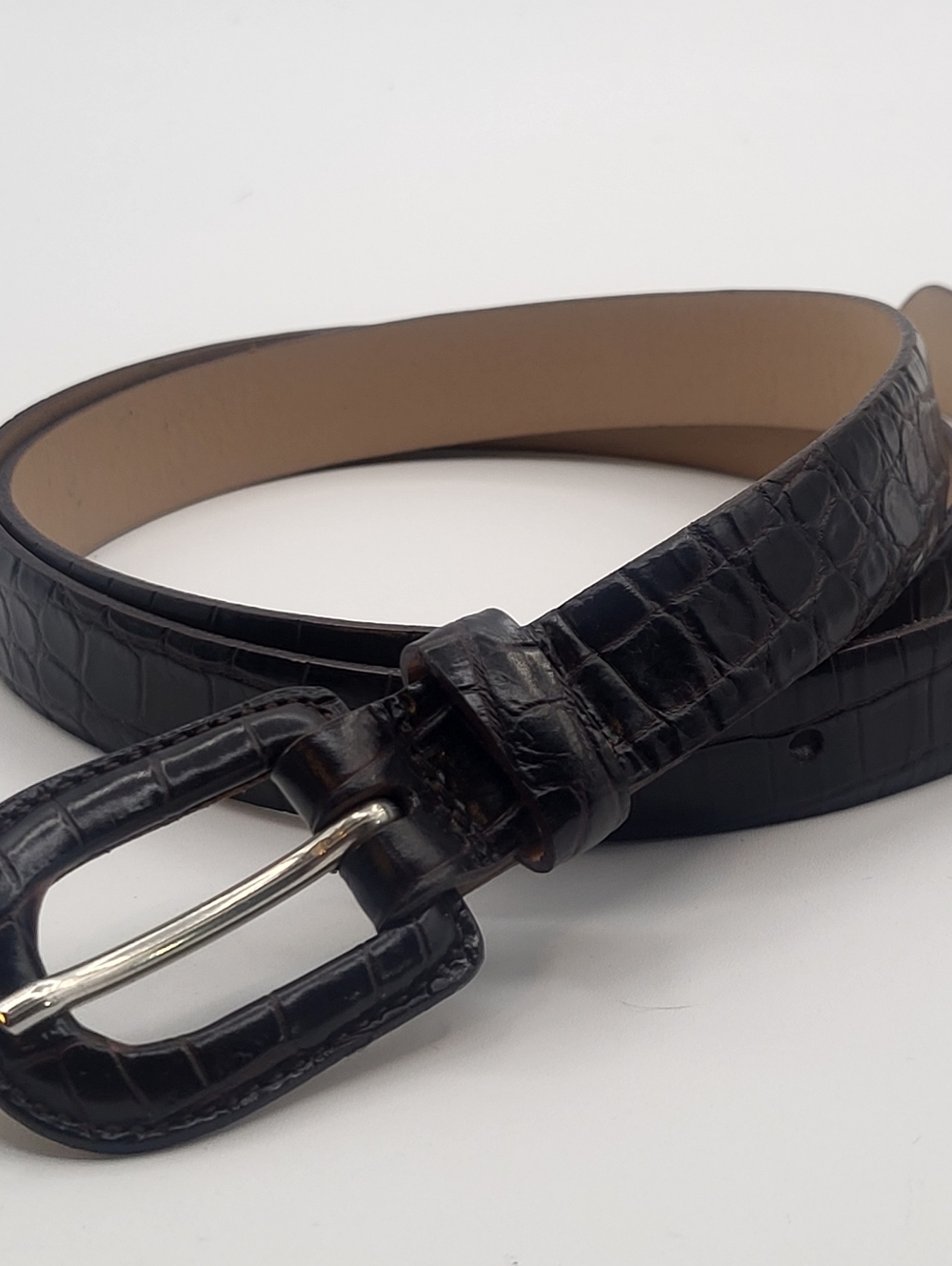 Vtg TALBOTS Black Italian Leather Crocodile Style Embossed Belt